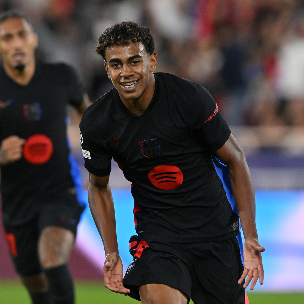 FC Barcelona 2024/25 Away