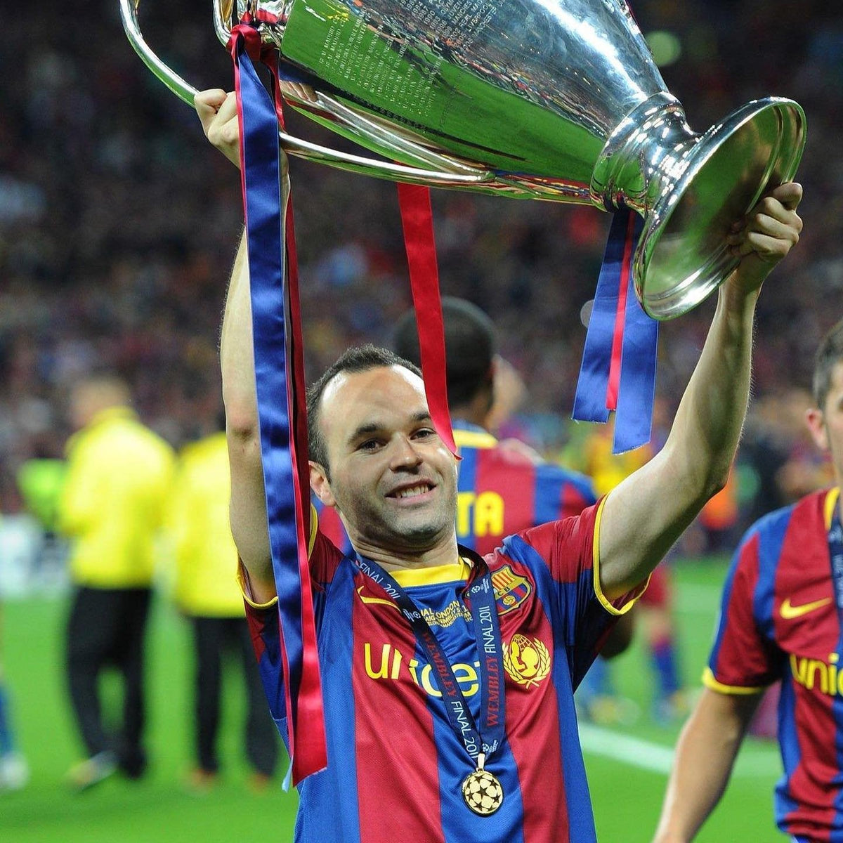 FC Barcelona 2010/11 Home for Kids