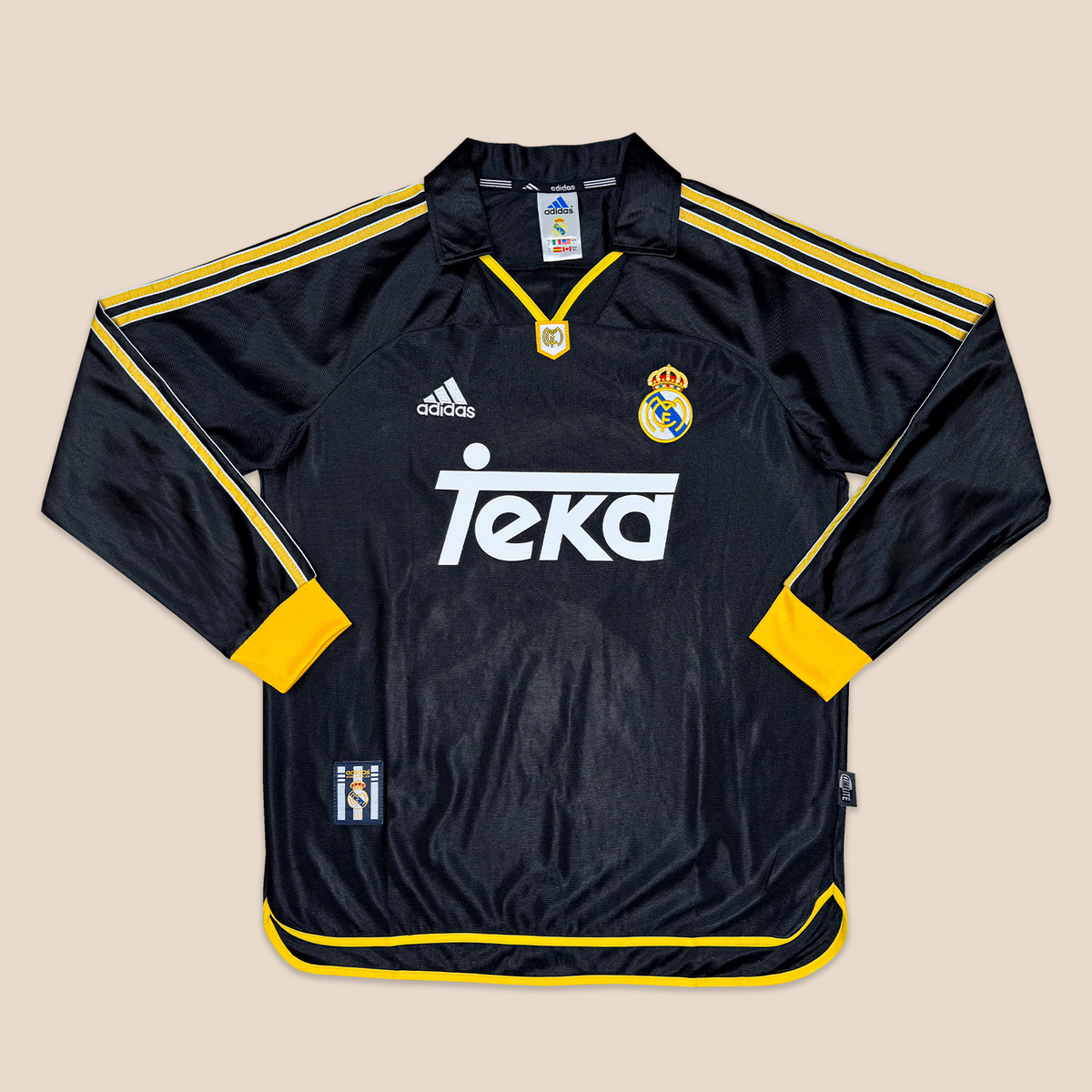 Real Madrid 1999/00 Away