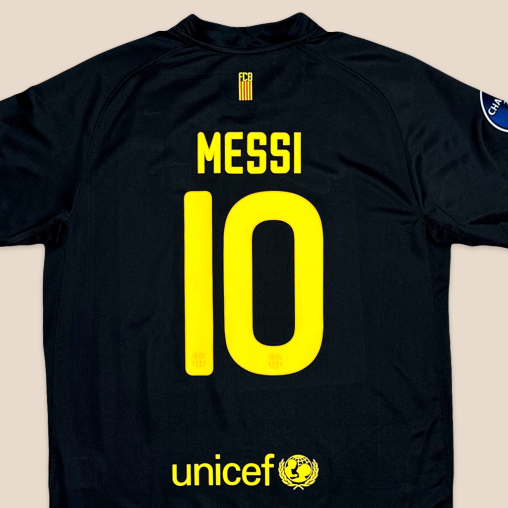 FC Barcelona 2011/12 Away
