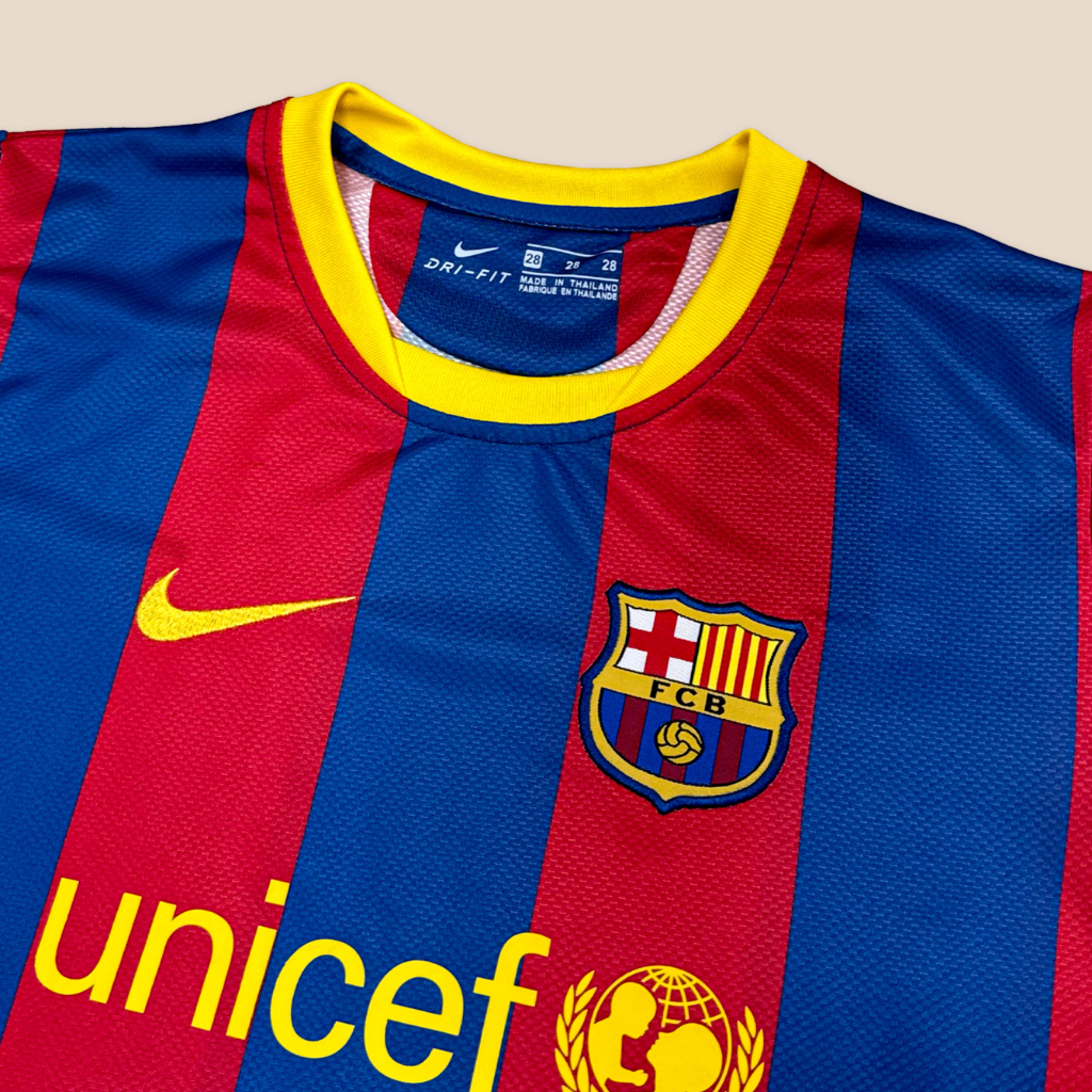 FC Barcelona 2010/11 Home for Kids