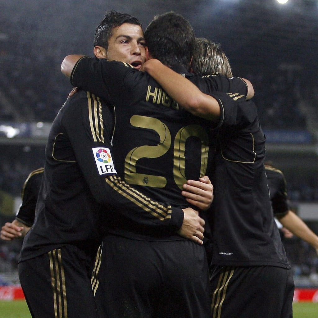 Real Madrid 2011/12 Away