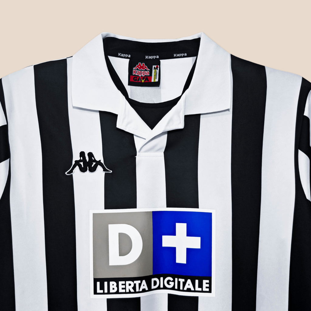 Juventus 1999/00 Home