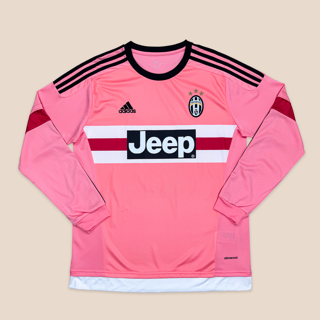 Juventus 2015/16 Away