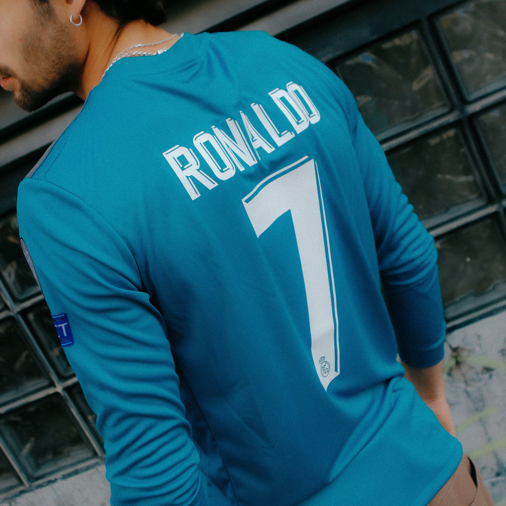 Real Madrid 2017/18 Third