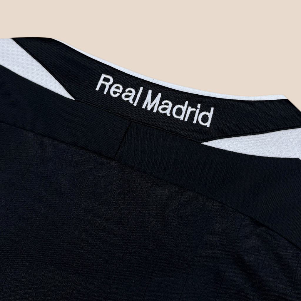 Real Madrid 2006/07 Away