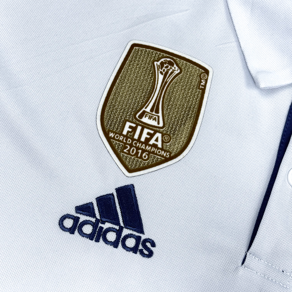 Real Madrid 2016/17 Home